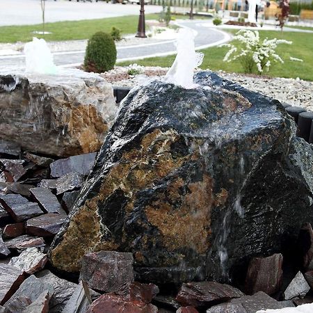 Zajazd Cobra Ostrów Mazowiecka Dış mekan fotoğraf